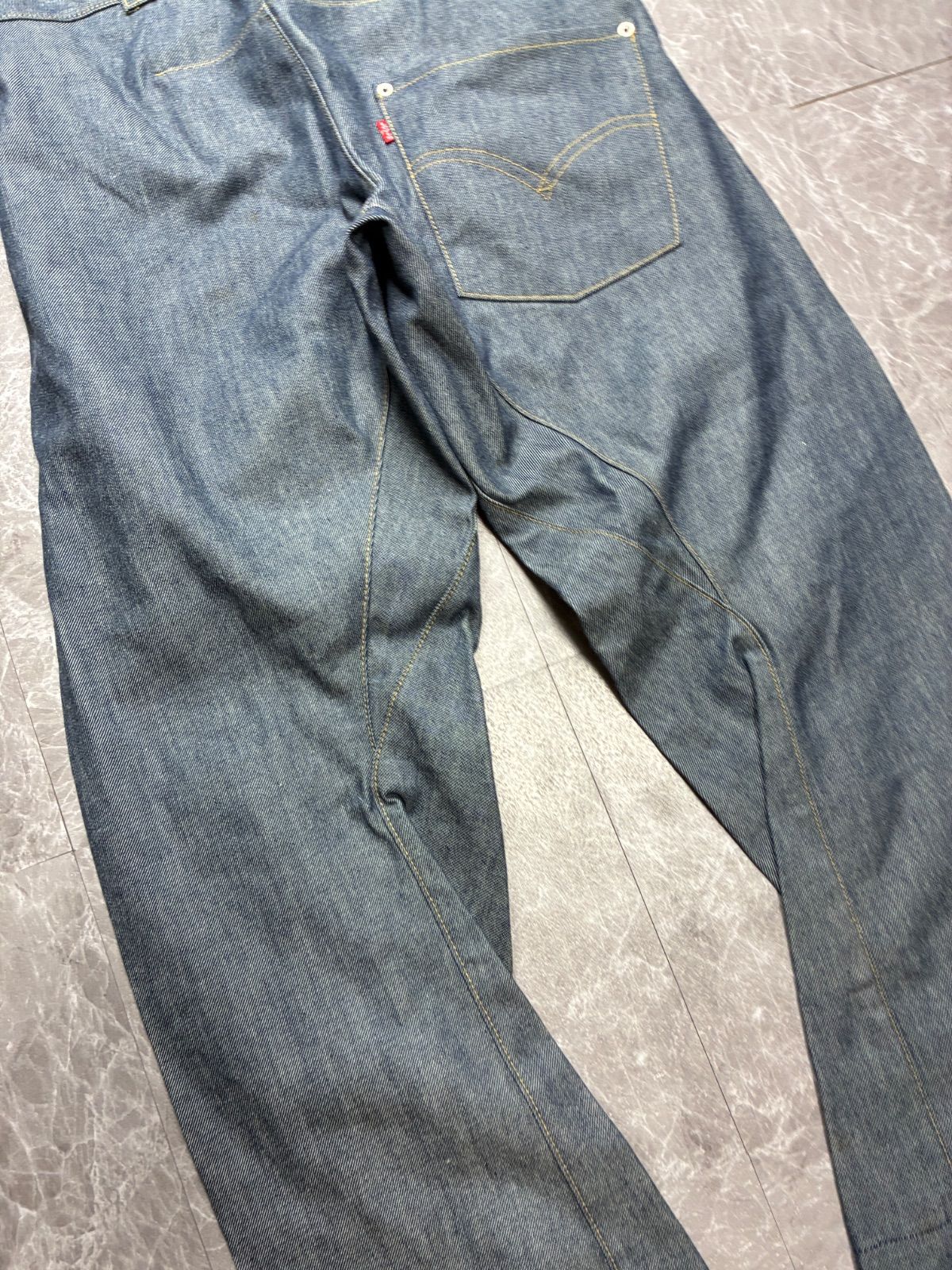 00s Levi's ENGINEERED JEANS LOOSE W32 リジット シンチバック ワン