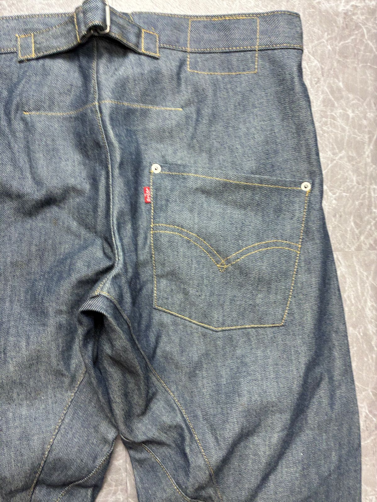 00s Levi's ENGINEERED JEANS LOOSE W32 リジット シンチバック ワン