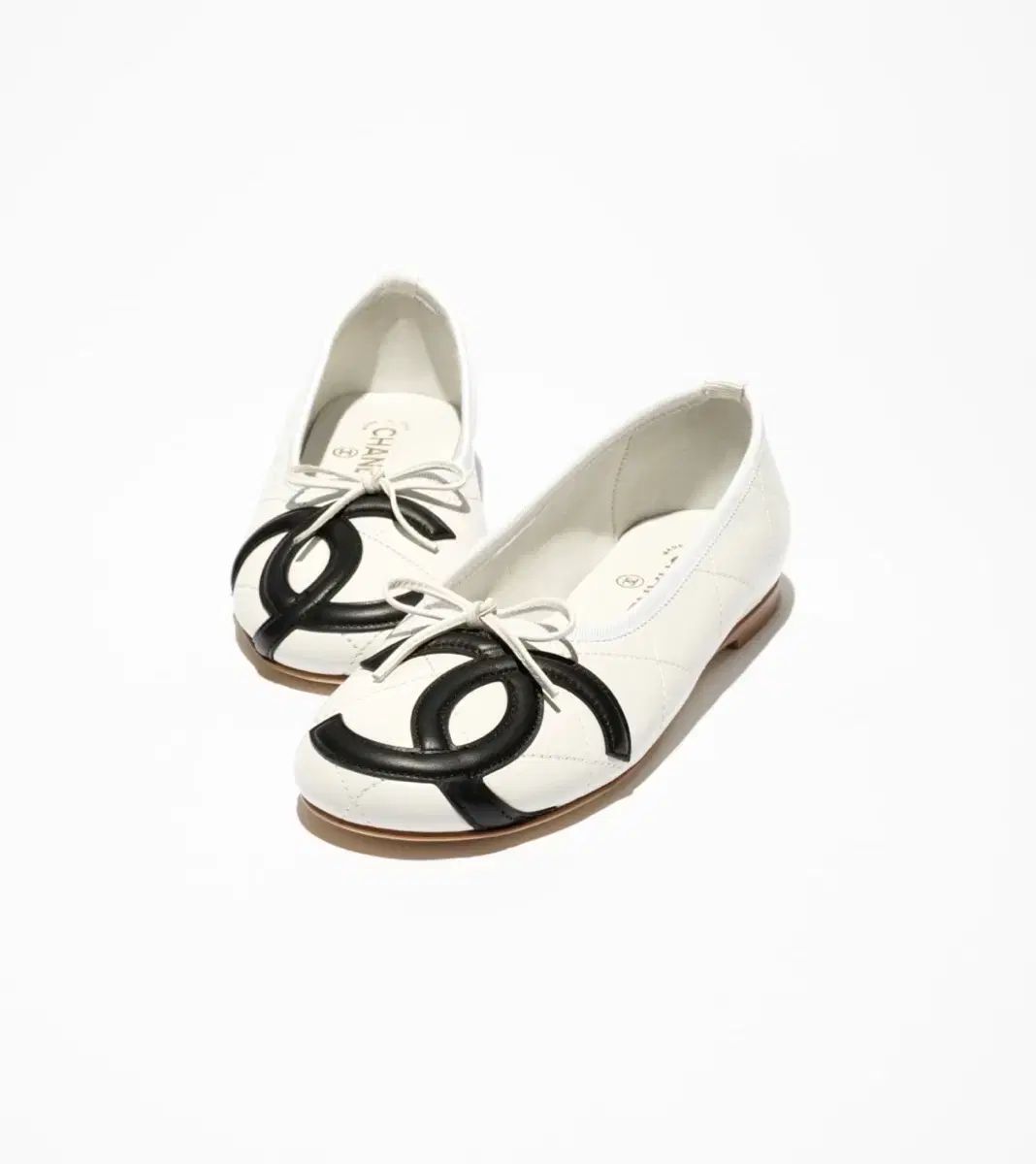 未開封新品) CHANEL シャネル カンボン フラット 白 36