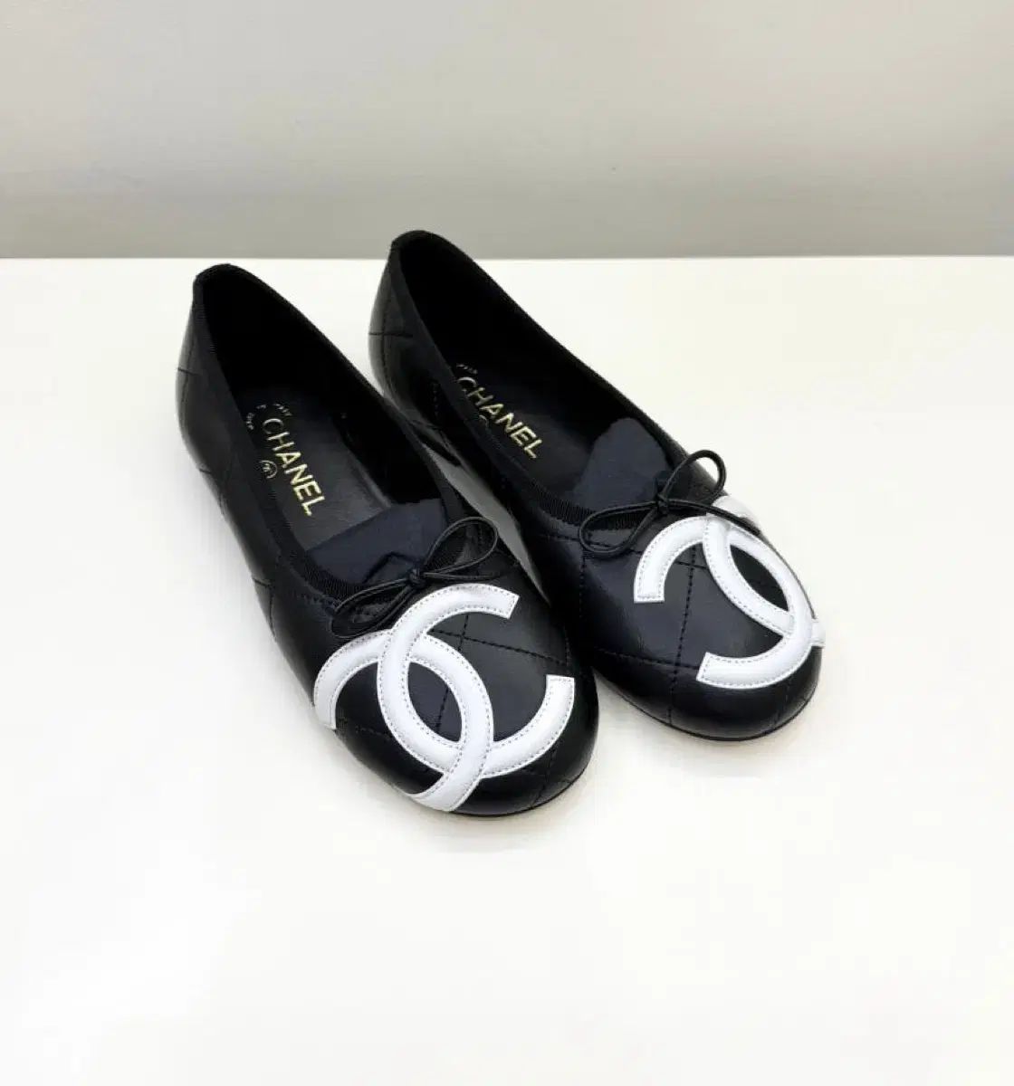 未開封新品) CHANEL シャネル カンボン フラット ブラック 36