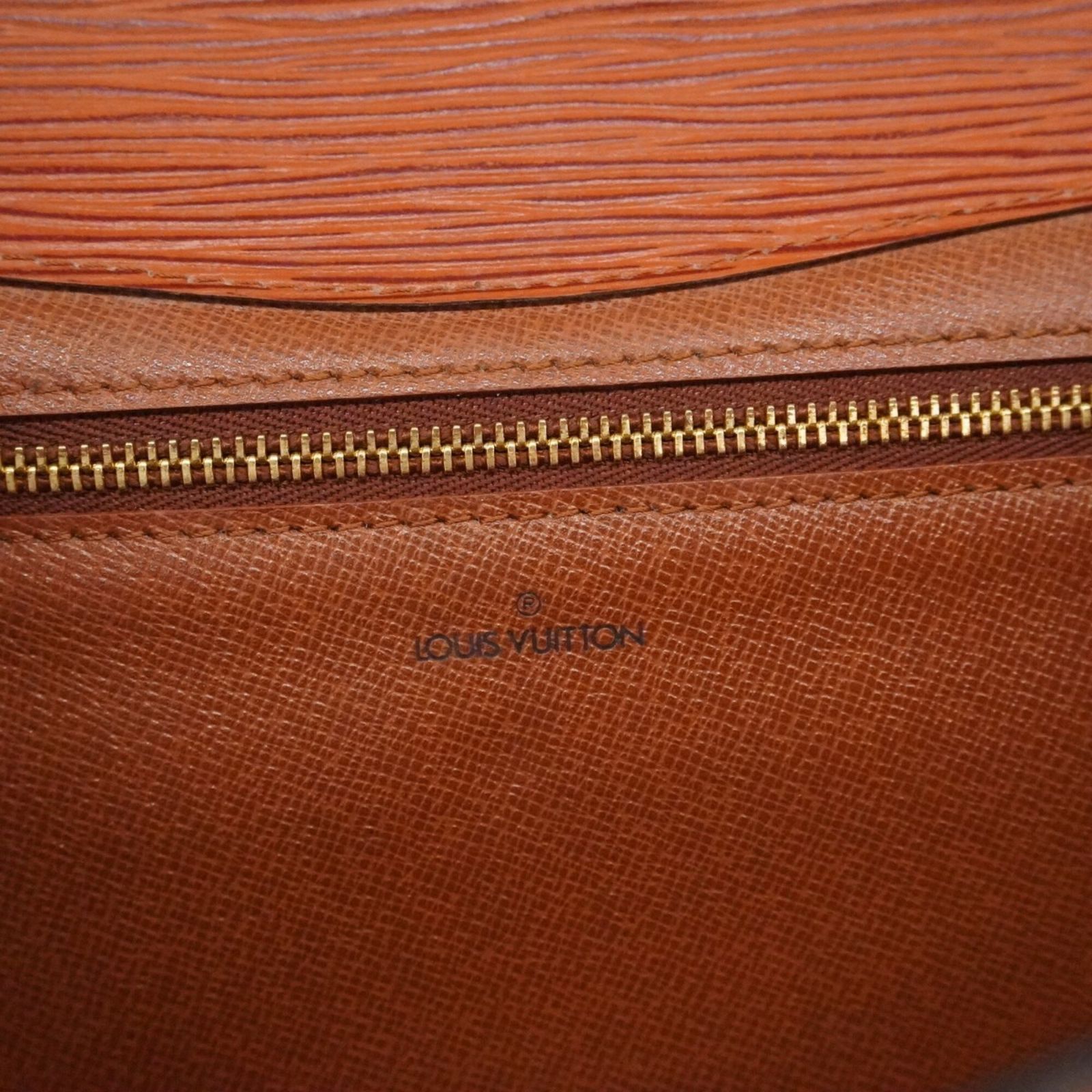 ルイ・ヴィトン(Louis Vuitton) ルイ・ヴィトン クラッチバッグ エピ
