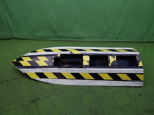 【中古】木製 大型 ラジコンボート 船体のみ