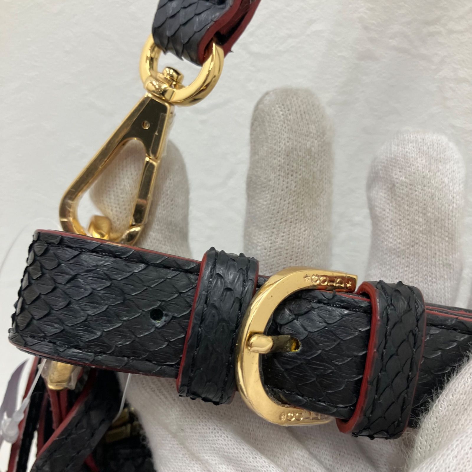 未使用】ココセリュクスゴールド ワンハンドバッグ レザー パイソン 