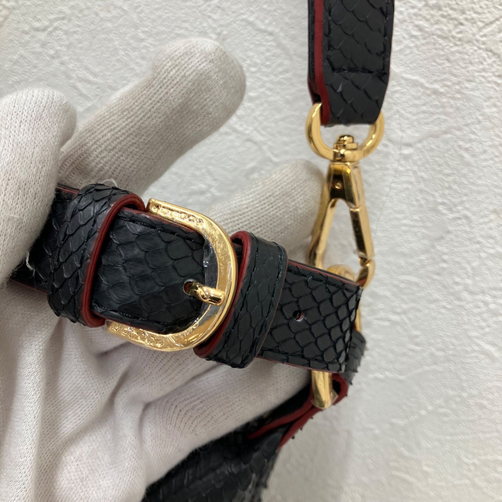 Y3791 美品 COCOCELUX GOLD ココセリュックス パイソン 2WAY 