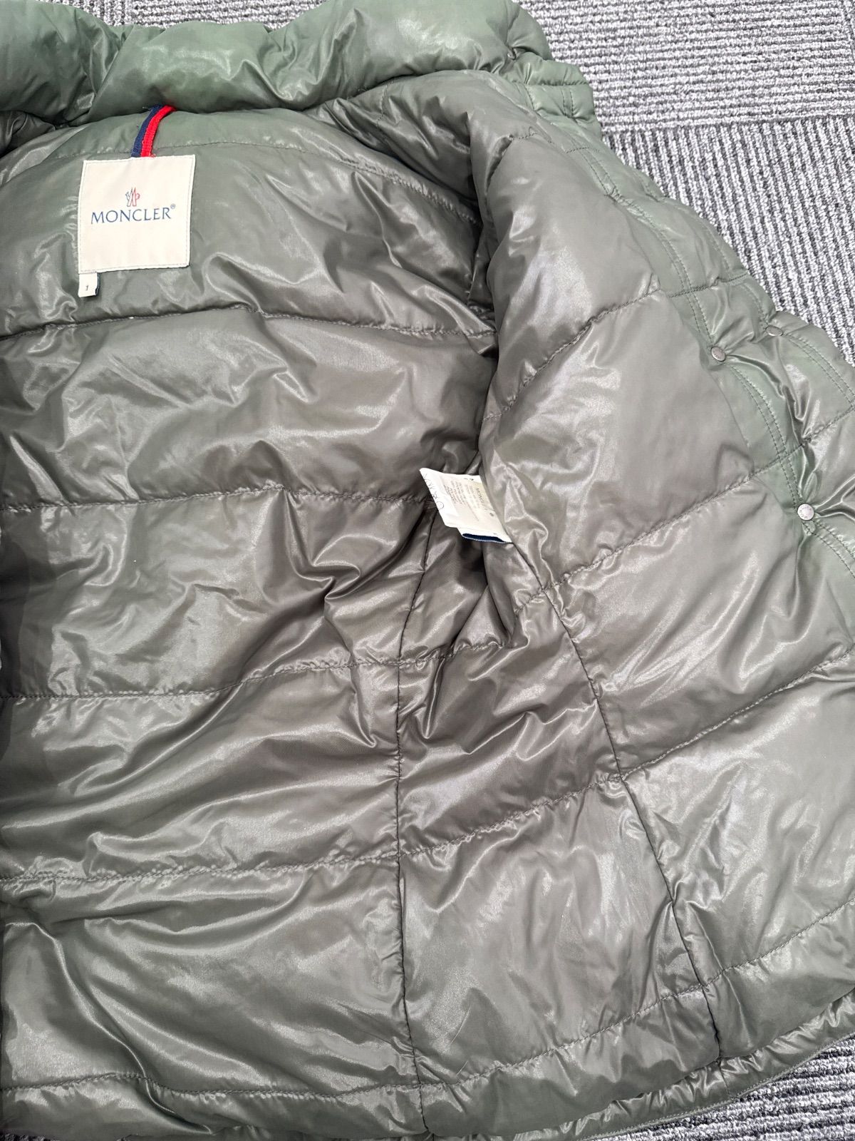 S00866｜MONCLER｜モンクレール｜ダウンジャケット｜グリーン｜レディース｜クラス1｜ショートダウン｜ナイロンジャケット｜Y2K｜90S｜古着｜ヴィンテージ｜USA古着｜アメカジ｜ラグジュアリー｜フォロー割｜今期トレンド｜Mサイズ