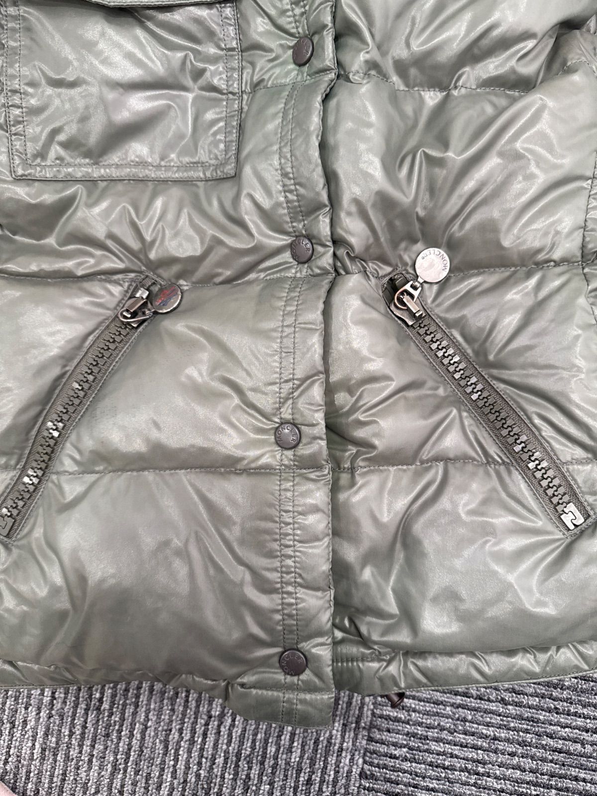 S00866｜MONCLER｜モンクレール｜ダウンジャケット｜グリーン｜レディース｜クラス1｜ショートダウン｜ナイロンジャケット｜Y2K｜90S｜古着｜ヴィンテージ｜USA古着｜アメカジ｜ラグジュアリー｜フォロー割｜今期トレンド｜Mサイズ