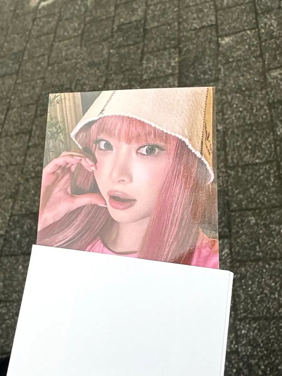 LE SSERAFIM（ルセラフィム・ルセラ）ホン・ウンチェ（HONG EUNCHAE
