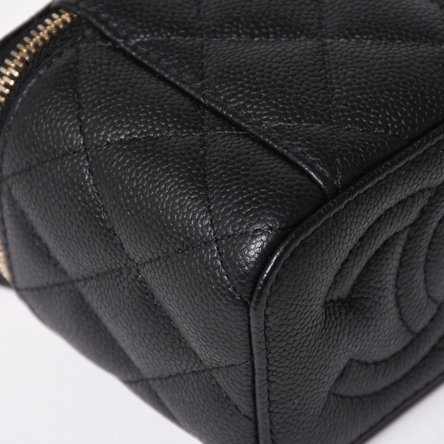 極美品 CHANEL シャネル ミニバニティ チェーンショルダーバッグ 