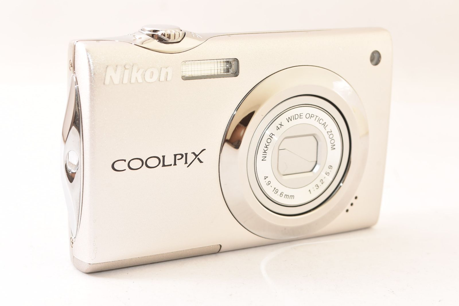 ☆ジャンク品☆ Nikon ニコン COOLPIX S4000 シャイニーシルバー