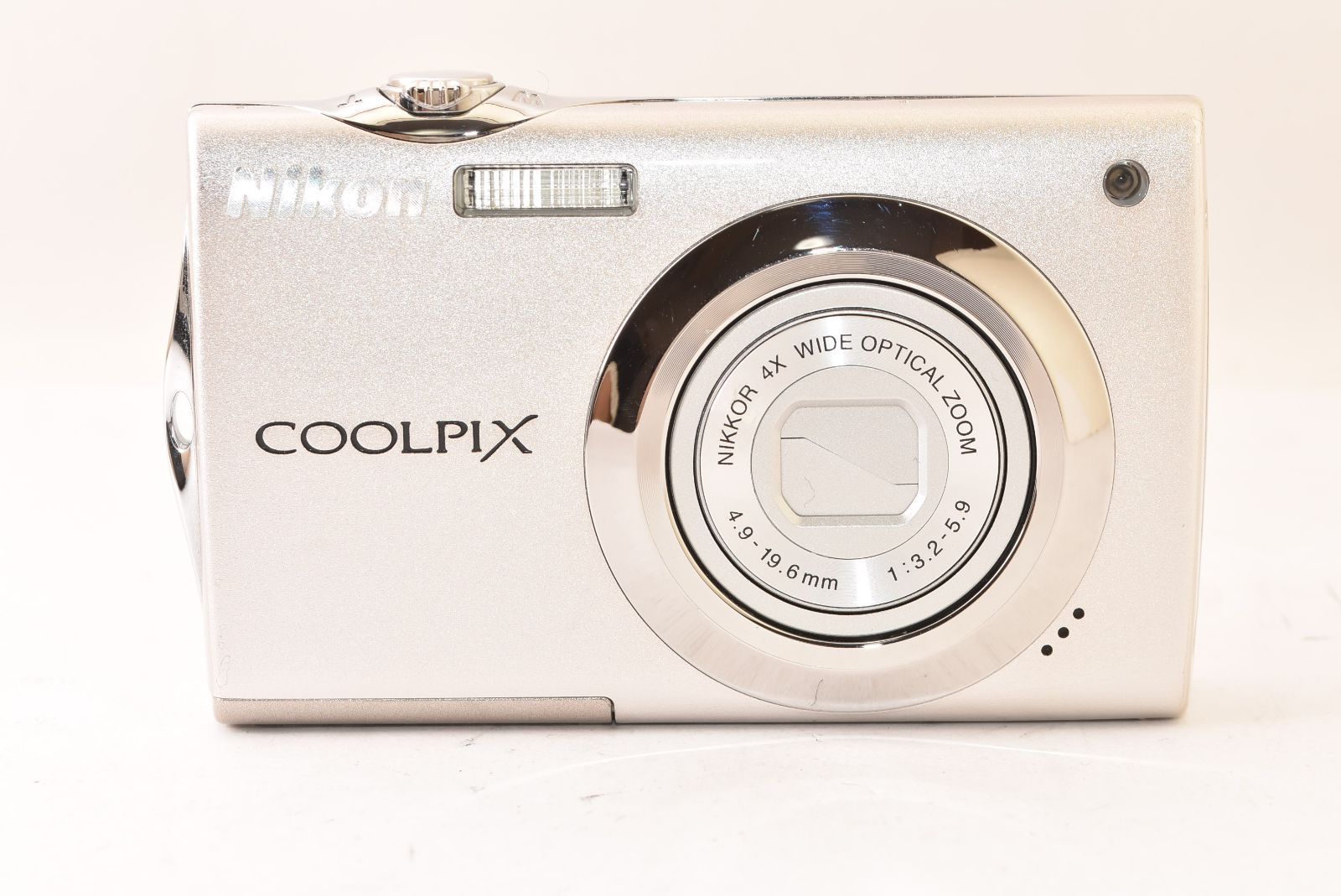 ☆ジャンク品☆ Nikon ニコン COOLPIX S4000 シャイニーシルバー