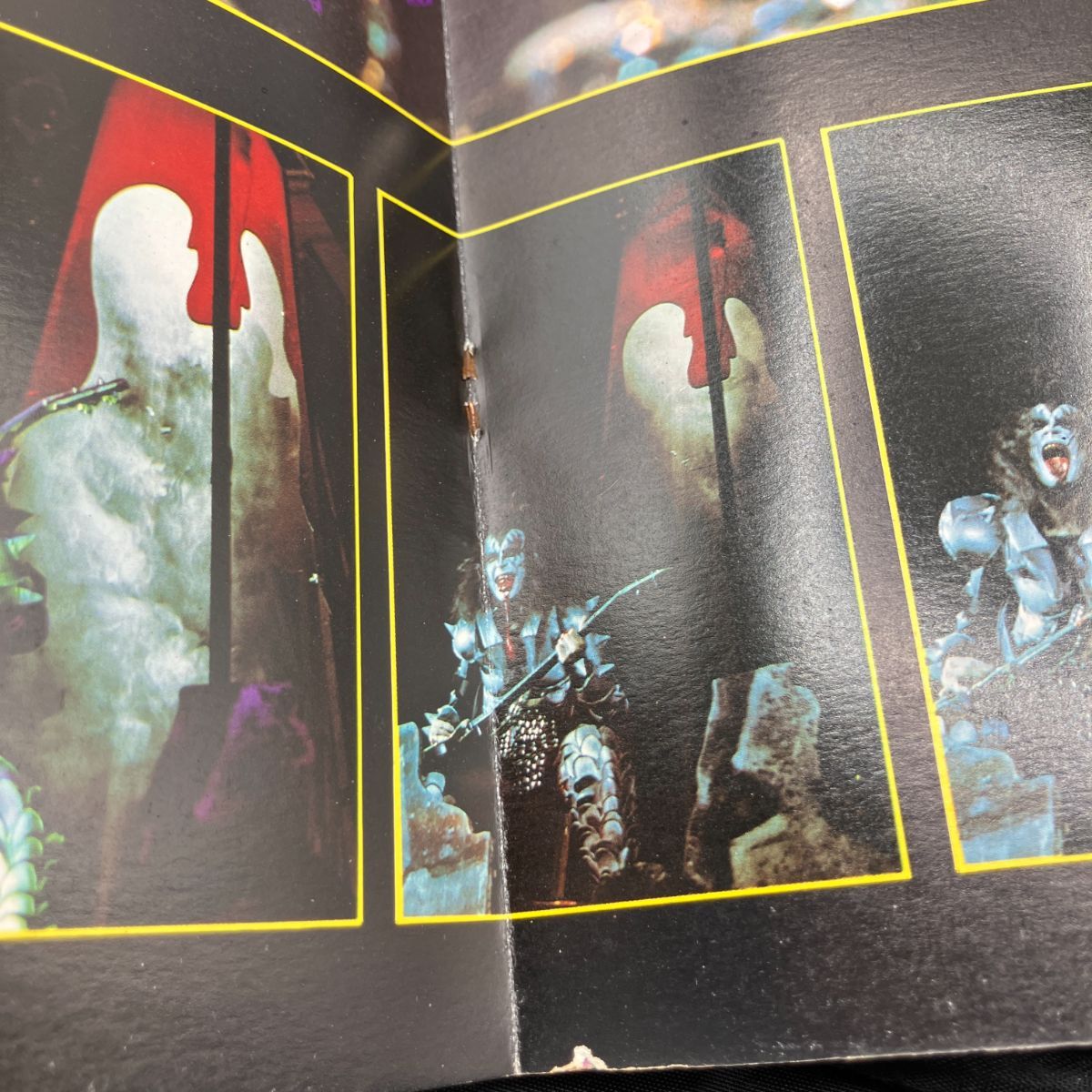 KISS / 1977 JAPAN TOUR ツアーパンフレット (パンフレット) キッス