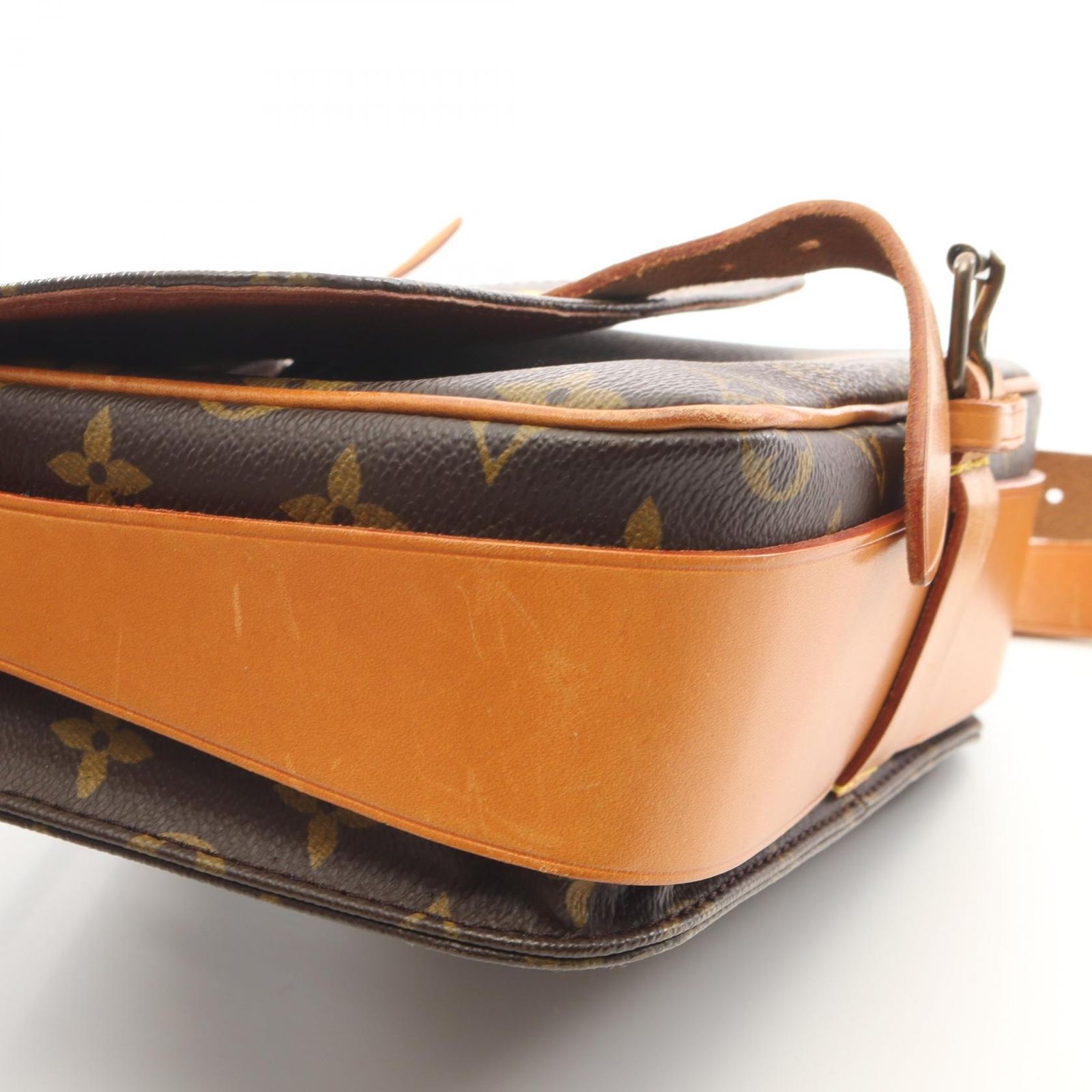 LOUIS VUITTON ルイ・ヴィトン カルトシエールMM モノグラム 