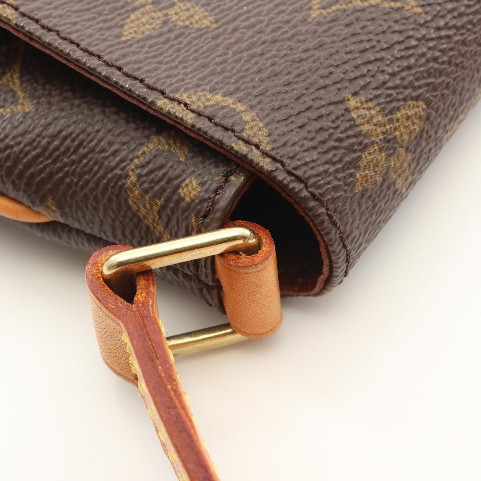 LOUIS VUITTON ルイ・ヴィトン ミュゼットタンゴ ショートストラップ 