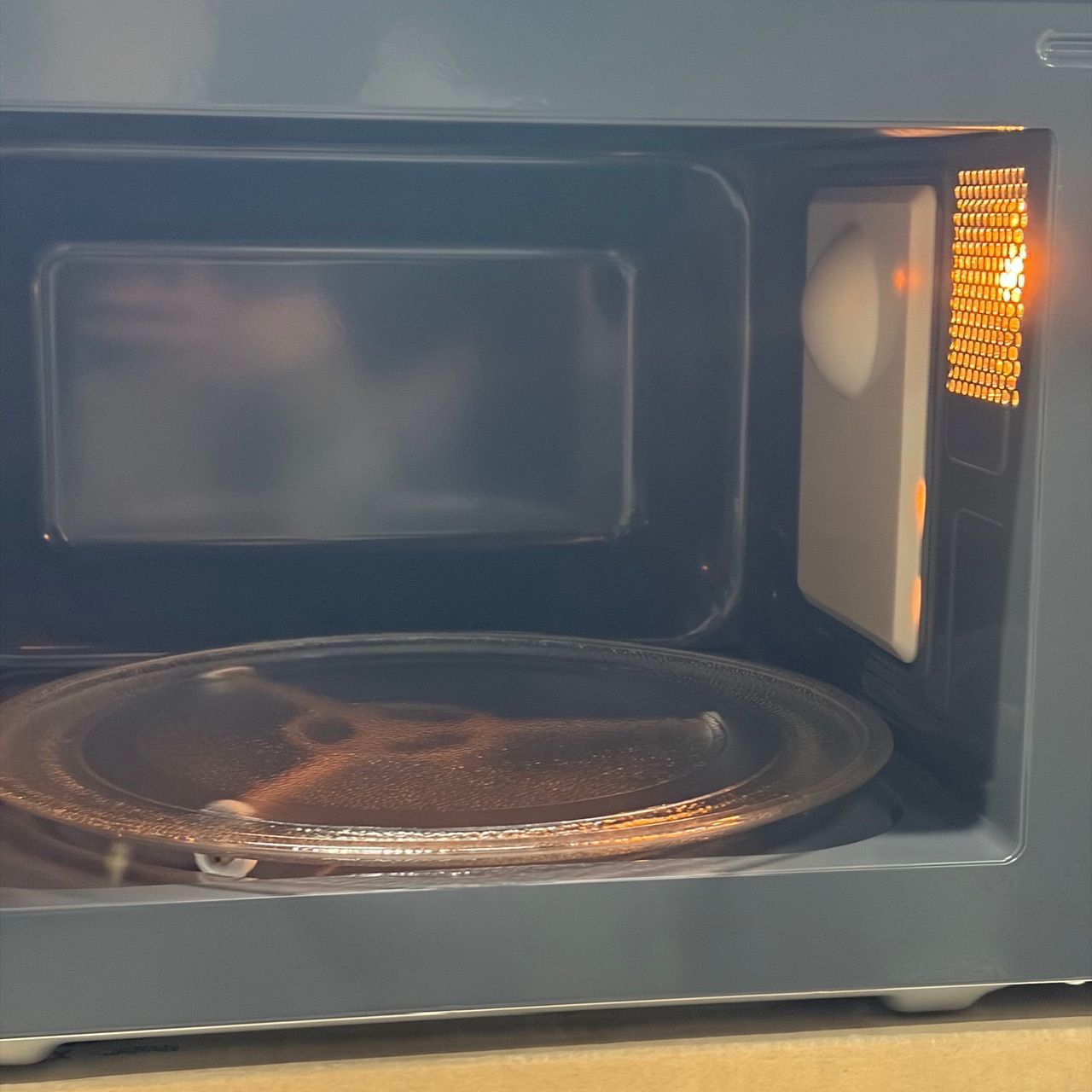 2025年製/動作確認済み/未使用に近い】ニトリ 電子レンジ BN20M WH 17L