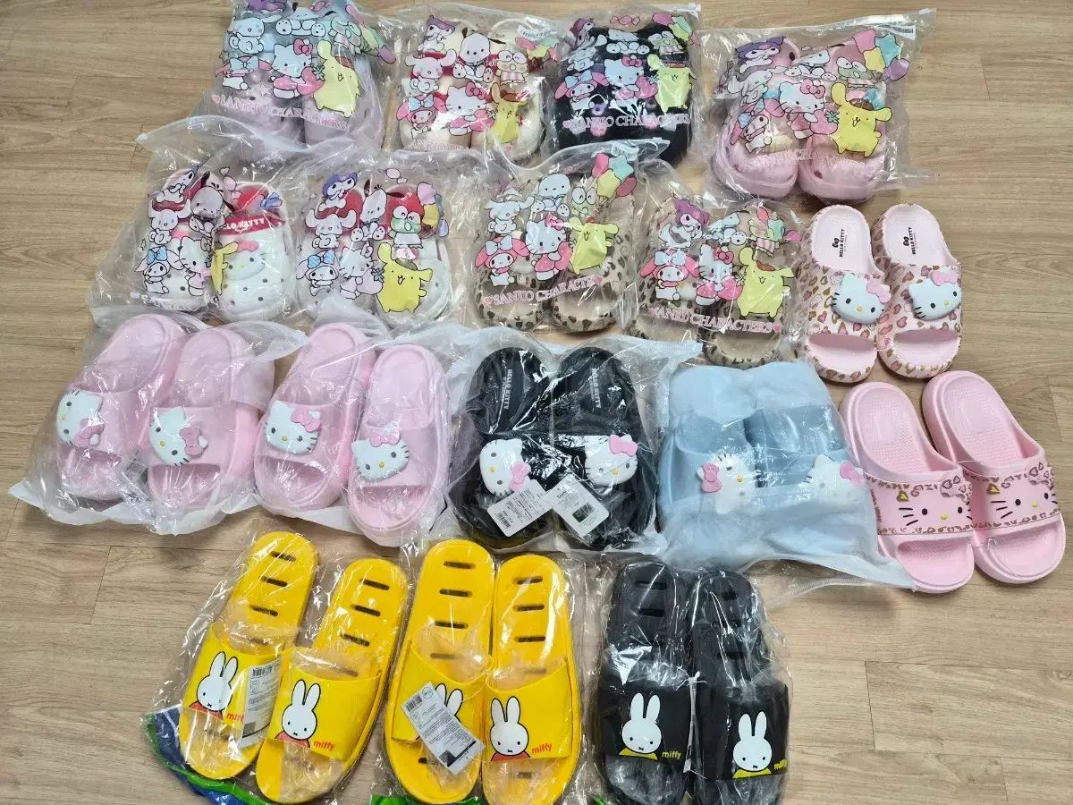 正規品) サンリオ ミッフィー 各種 スリッパ類 17個 まとめ売り