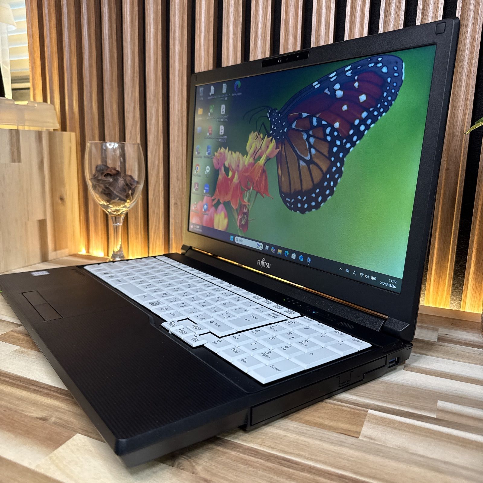 ☘光学ドライブ搭載‼️富士通LIFEBOOK☘Core i5第8世代☘️メモリ8GB