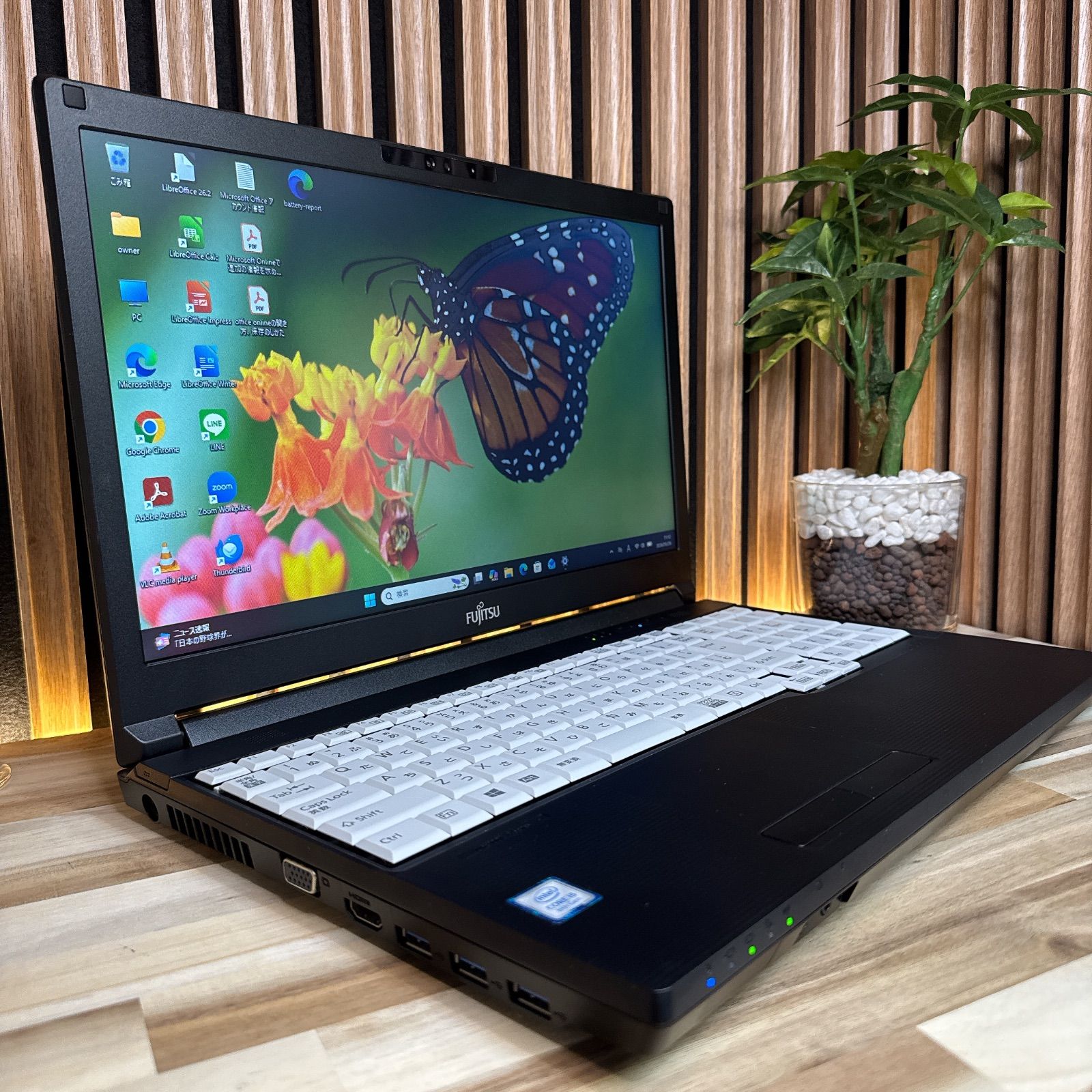 ☘光学ドライブ搭載‼️富士通LIFEBOOK☘Core i5第8世代☘️メモリ8GB