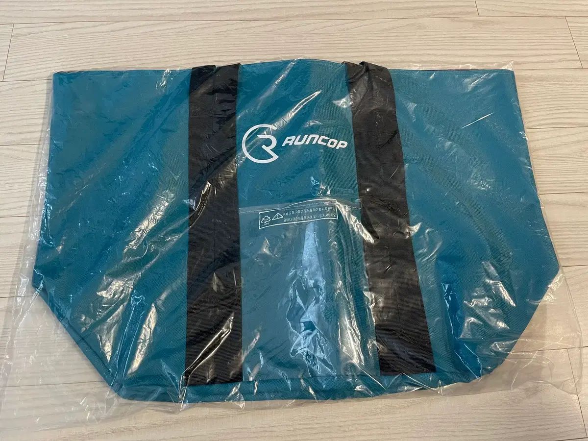 新品 RUNCOP 런콥 大型 トートバッグ オーシャンブルー 5,980円