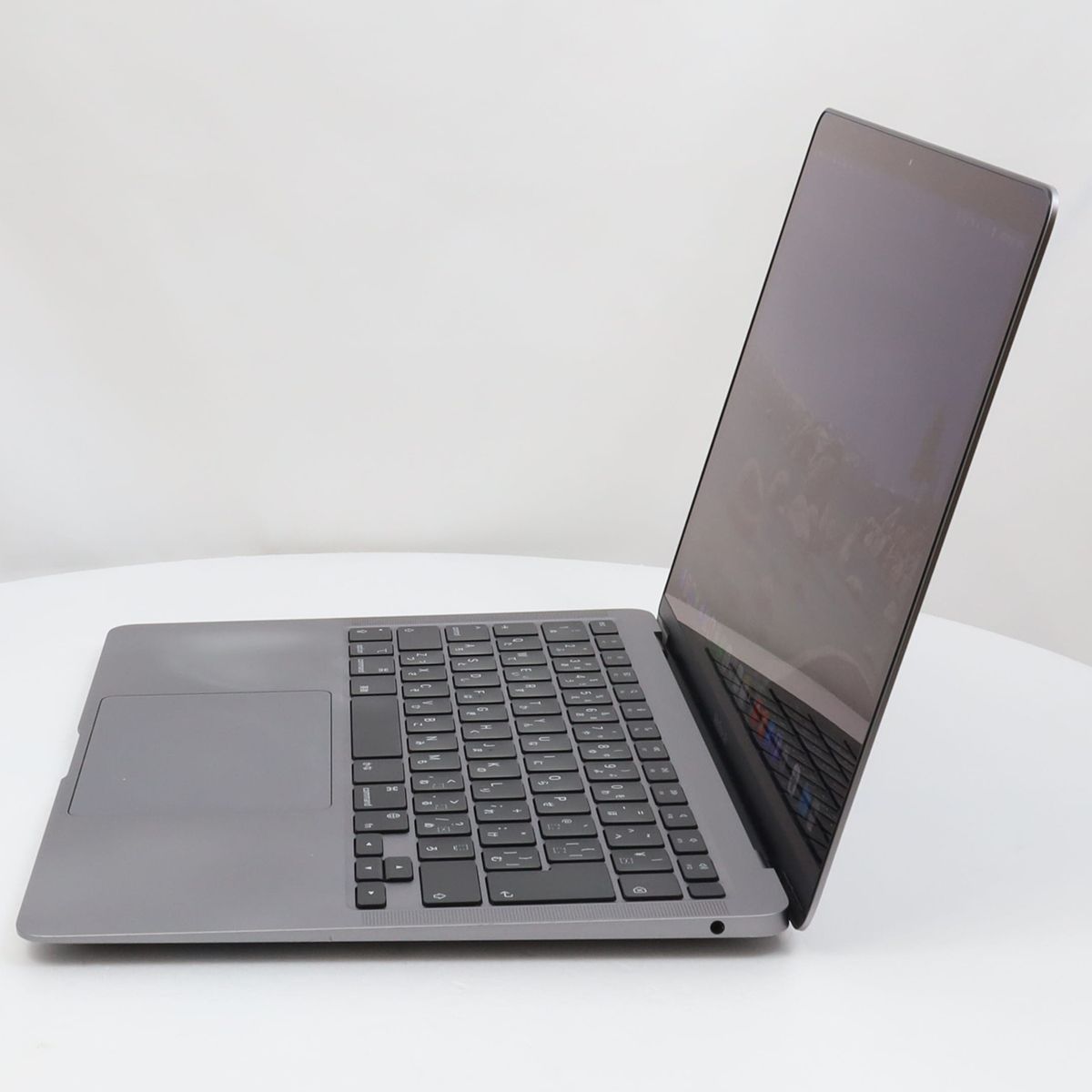 MacBook Air 13-inch 2020 M1【ランク：C】【カラー：スペースグレイ