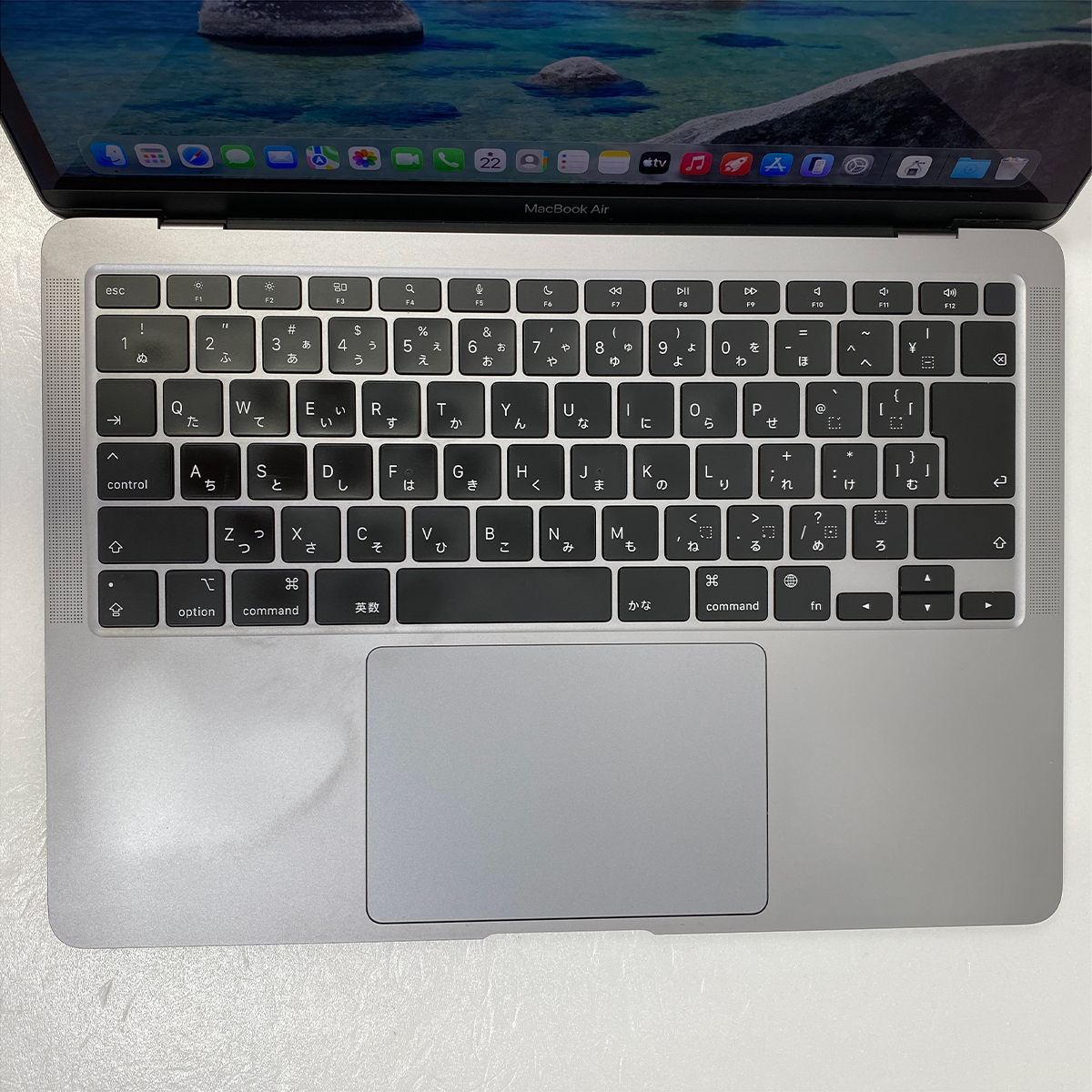 MacBook Air 13-inch 2020 M1【ランク：C】【カラー：スペースグレイ