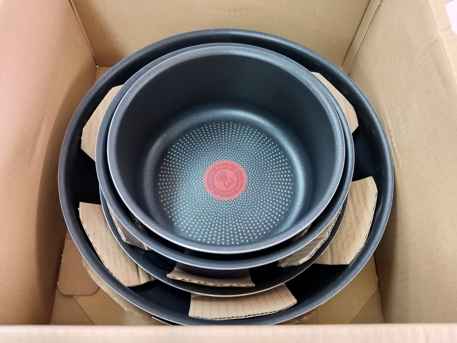 【未使用・中古・訳あり】10点セット　T-fal（ティファール）　インジニオ・ネオ　ロイヤルブルー・インテンス セット10 　鍋　フライパン　オーブン皿 ソースパン 調理　キッチン　L43791　キズや汚れに強い　ガス火専用　管理番号TN8133