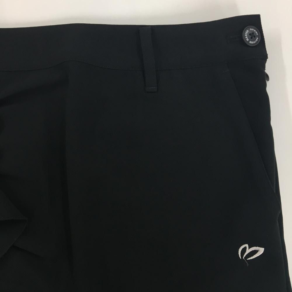 ゴルフ 【超美品】マスターバニー スカート 黒 一部フリル ロゴ白