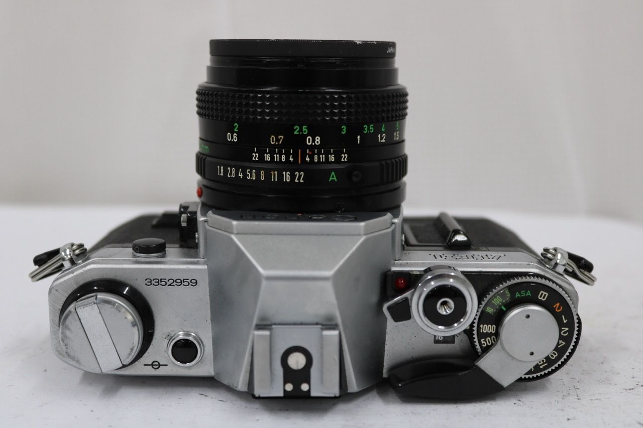 【返品保証】 キャノン Canon AE-1 NEW FD 50mm F1.8 ボディレンズセット e13073
