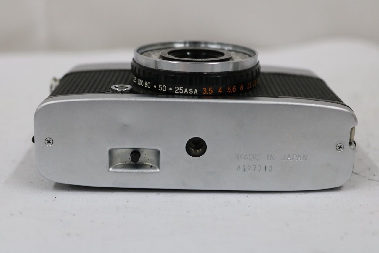 【返品保証】 オリンパス Olympus PEN EE-3 D.Zuiko 28mm F3.5 コンパクトカメラ e13085