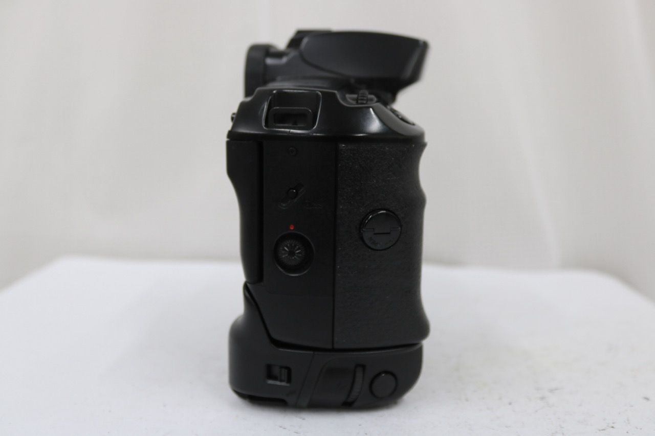 【返品保証】 キャノン Canon EOS 5 VERTICAL GRIP VG10 付き ボディ e13105