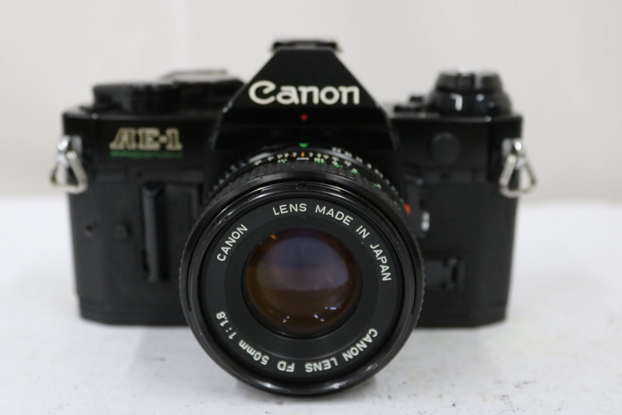 【訳あり品】 キャノン Canon AE-1 ブラック NEW FD 50mm F2 ボディレンズセット e13122