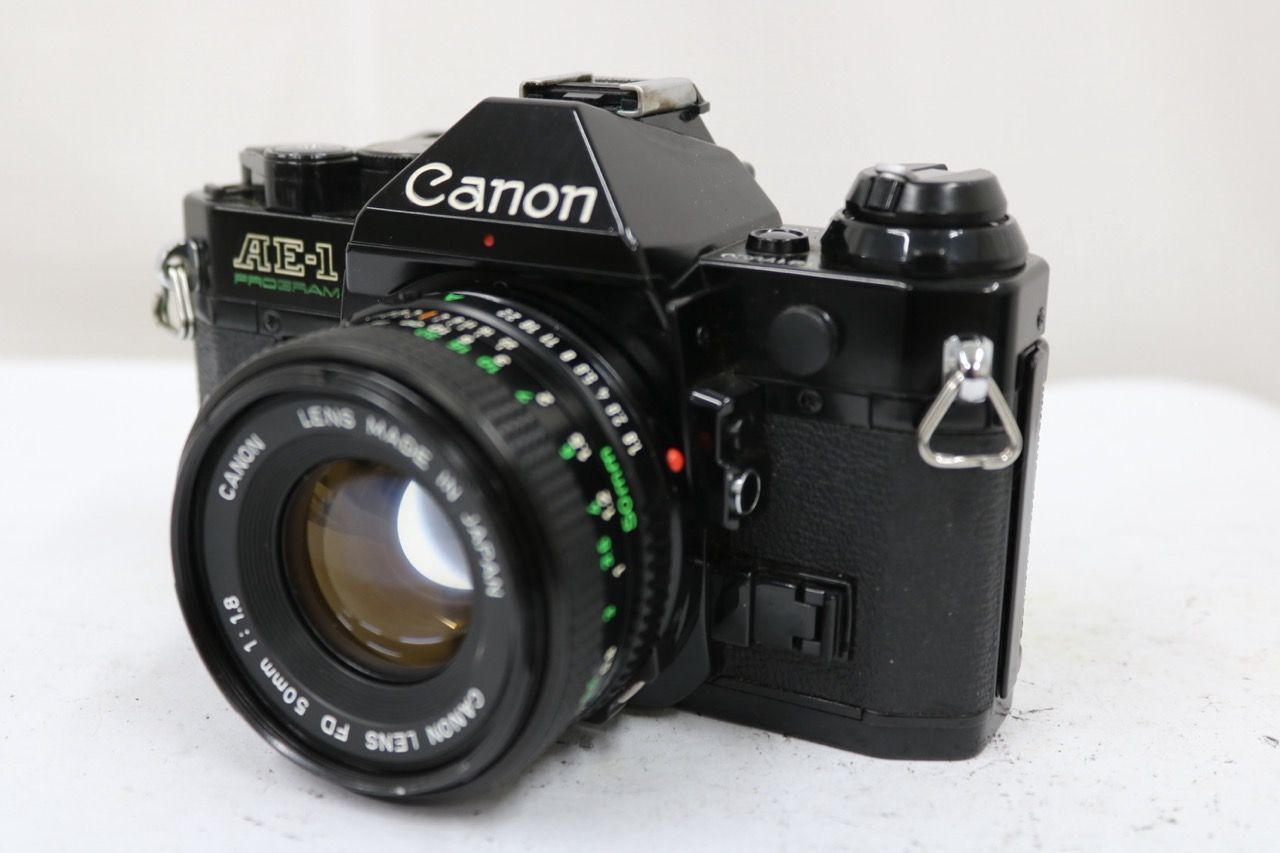 【訳あり品】 キャノン Canon AE-1 ブラック NEW FD 50mm F2 ボディレンズセット e13122