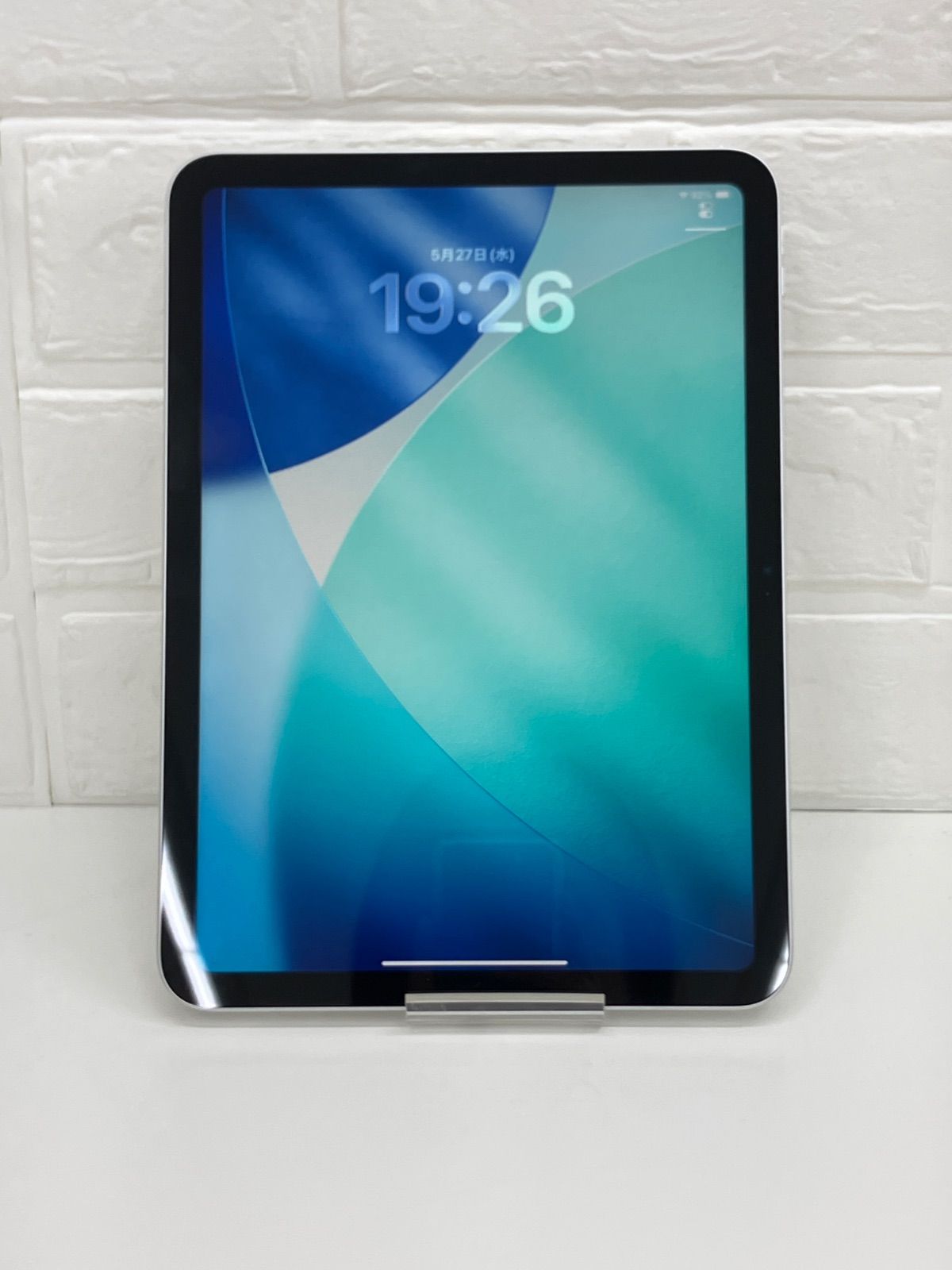 【美品】Apple iPad 第10世代 シルバー 64GB MPQ03J/A No.5281
