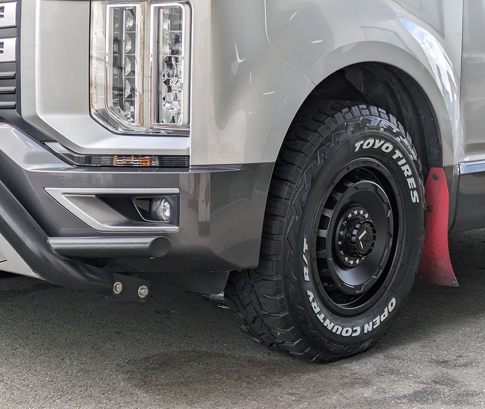 D5 デリカ DELICA:D5 DELICA デリカD5 16インチ LEXXEL SwaGGer スワッガー トーヨー オープンカントリー RT 235/70R16 ホワイトレター 白文字