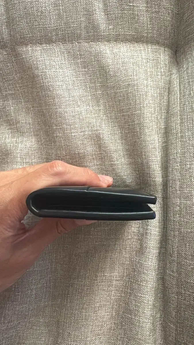 BOTTEGA VENETA ボッテガ・ヴェネタ フラップ カード ケース ブラック