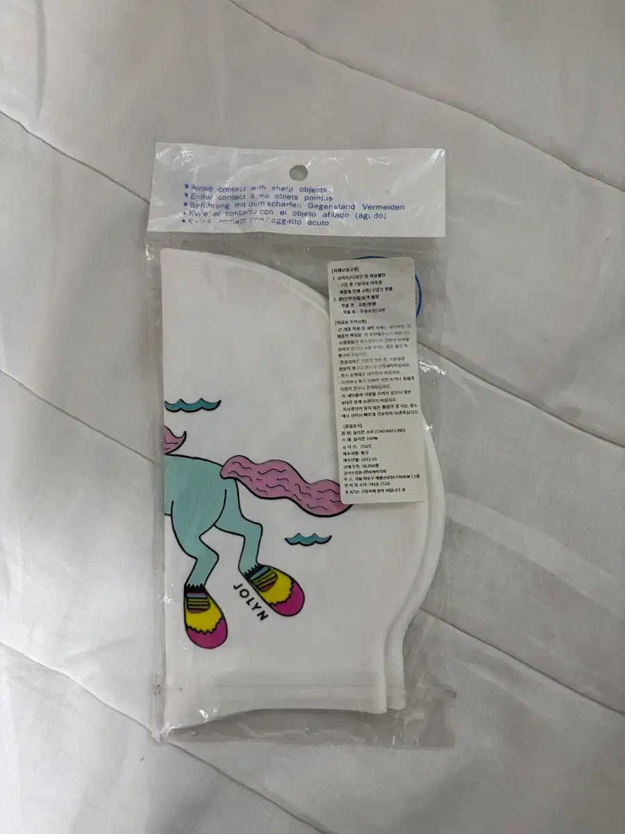 新品 JOLYN シュノーケル柄の子馬 スイムキャップ