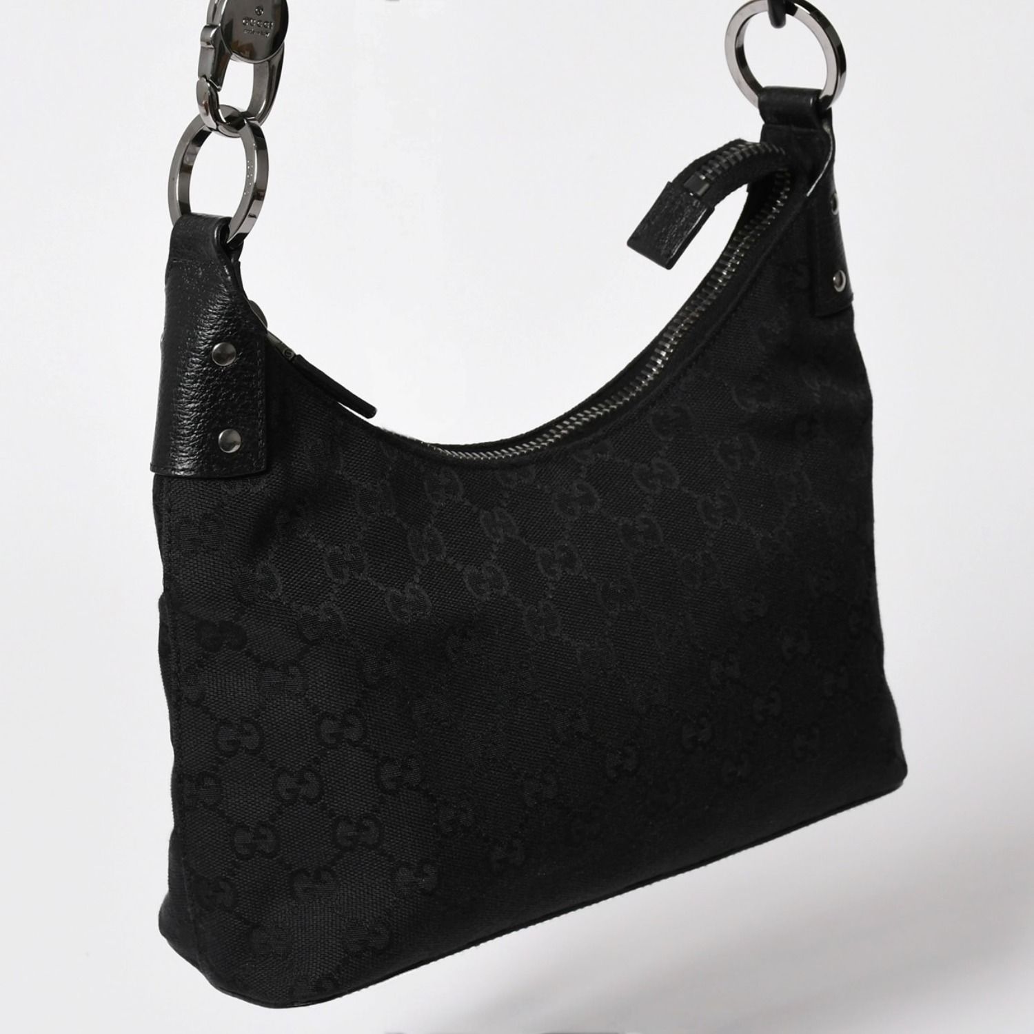 極美品 GUCCI グッチ ワンショルダーバッグ GGキャンバス 115002 ブラック シルバー金具 中古 4a002020 極美品 GUCCI グッチ ワンショルダーバッグ GGキャンバス 115002 ブラック シルバー金具 中古 4a002020