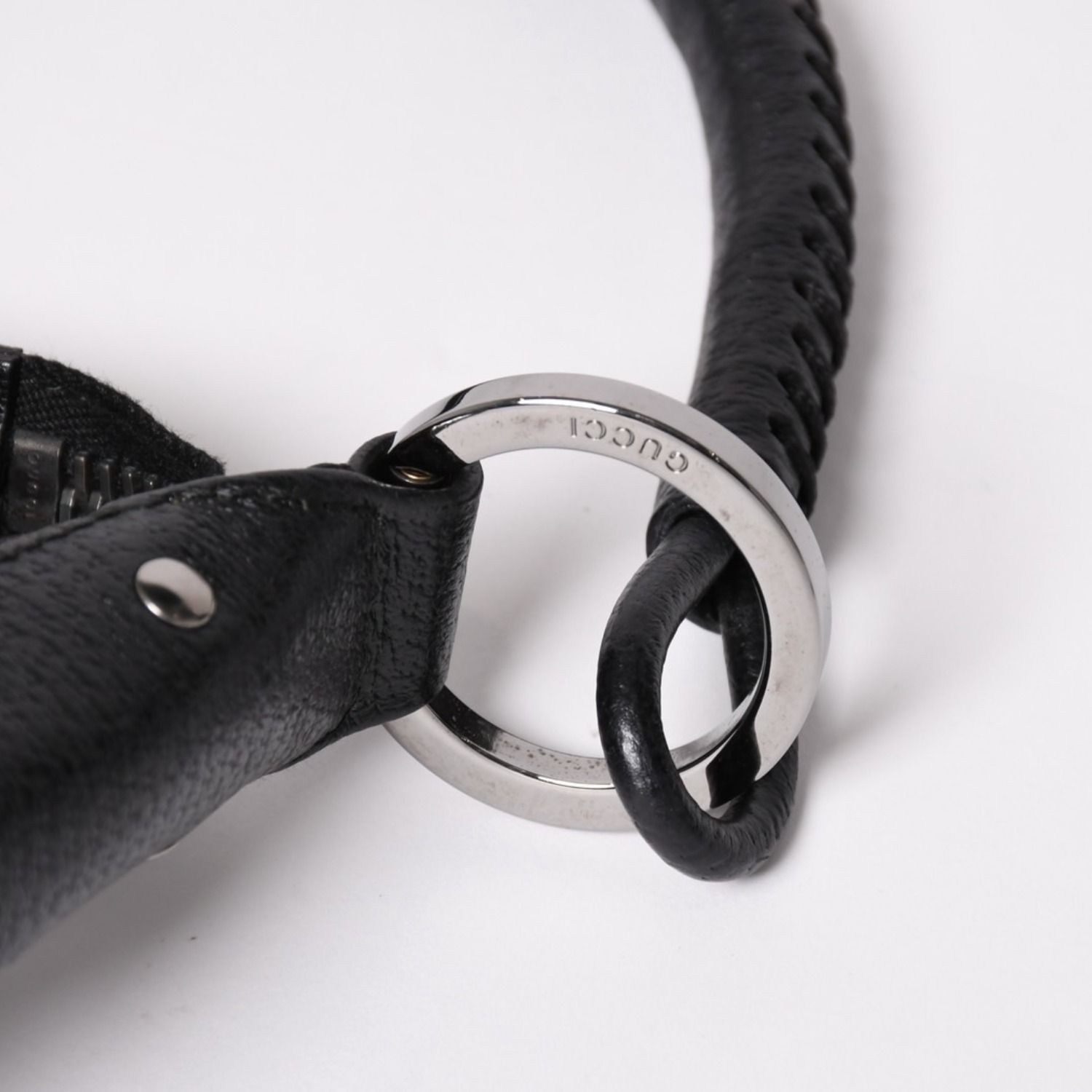 極美品 GUCCI グッチ ワンショルダーバッグ GGキャンバス 115002 ブラック シルバー金具 中古 4a002020 極美品 GUCCI グッチ ワンショルダーバッグ GGキャンバス 115002 ブラック シルバー金具 中古 4a002020