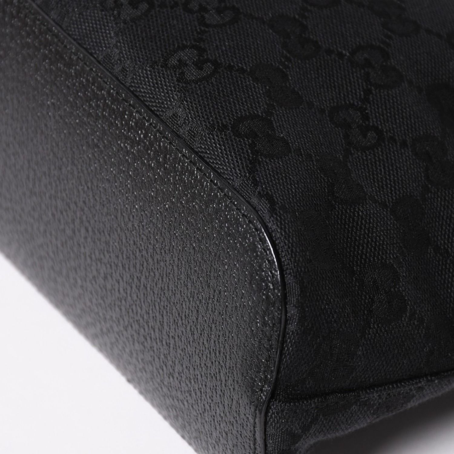 極美品 GUCCI グッチ ワンショルダーバッグ GGキャンバス 115002 ブラック シルバー金具 中古 4a002020 極美品 GUCCI グッチ ワンショルダーバッグ GGキャンバス 115002 ブラック シルバー金具 中古 4a002020