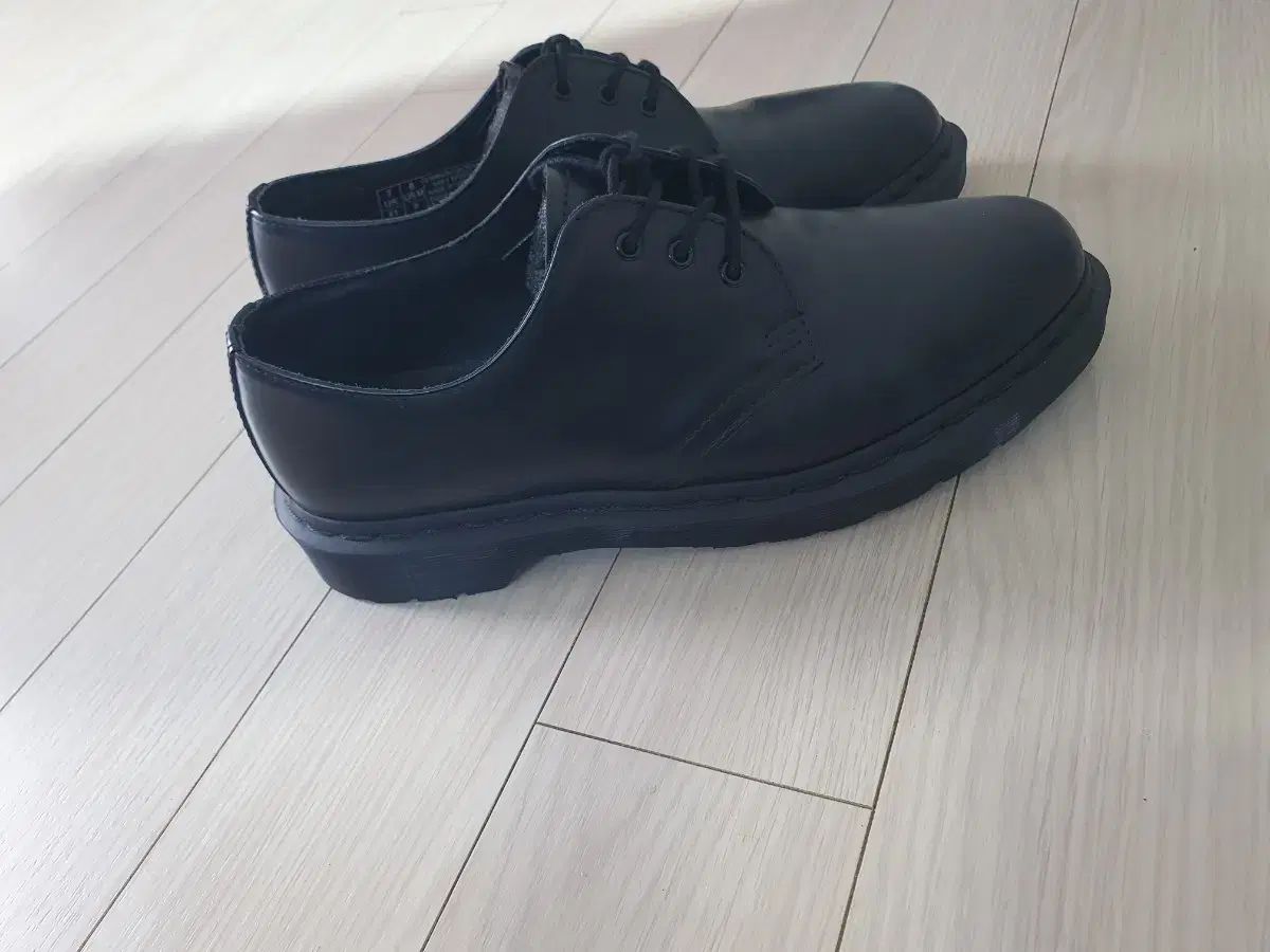 DR. MARTENS 1461 モノ ダービーシューズ DR. MARTENS 1461 モノ ダービーシューズ