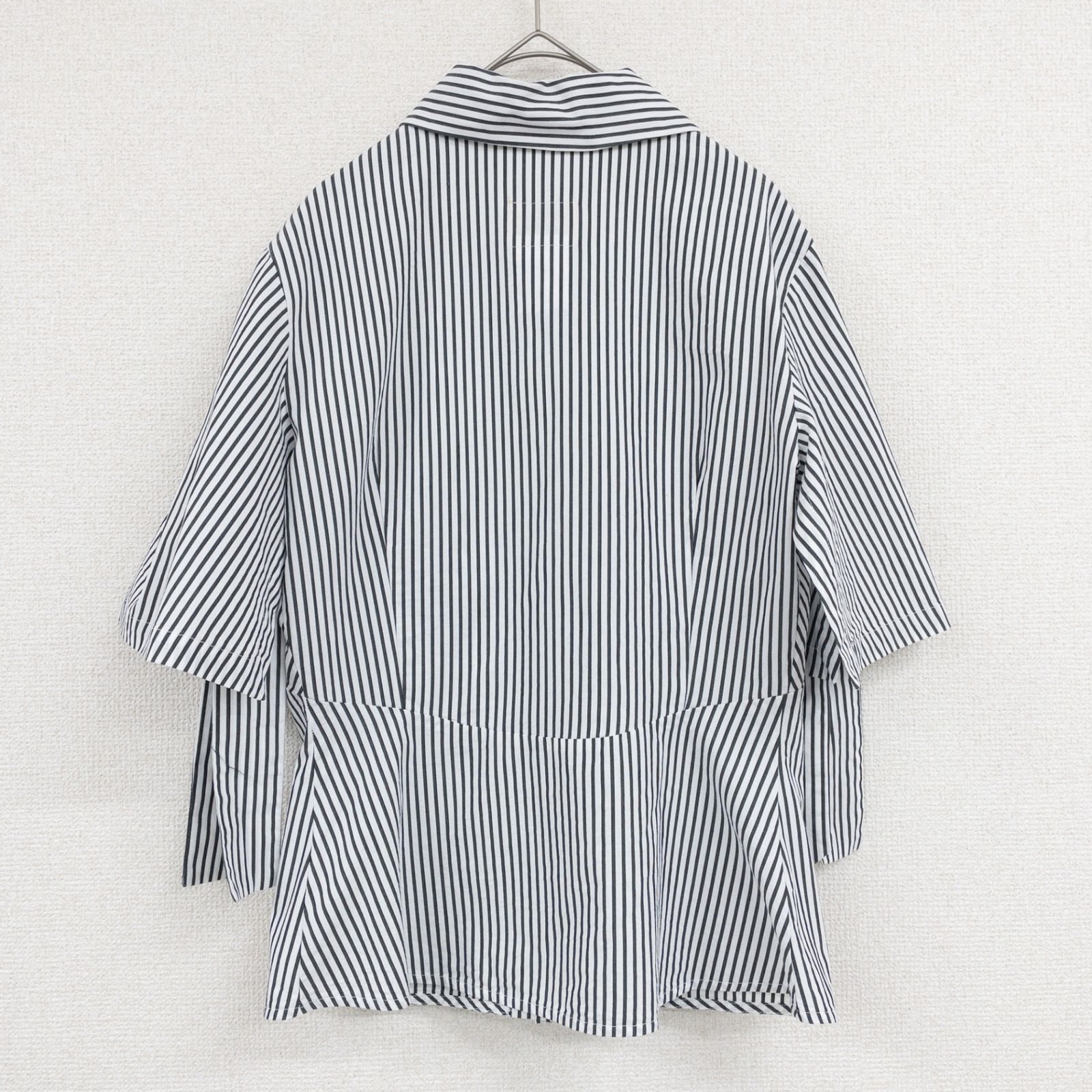Vivienne Westwood ANGLOMANIA ヴィヴィアンウエストウッド アングロマニア シャツ ブラウス リボン ストライプ柄 コットン ポリウレタン ホワイト ブラック イタリア製 レディース 42 a01267