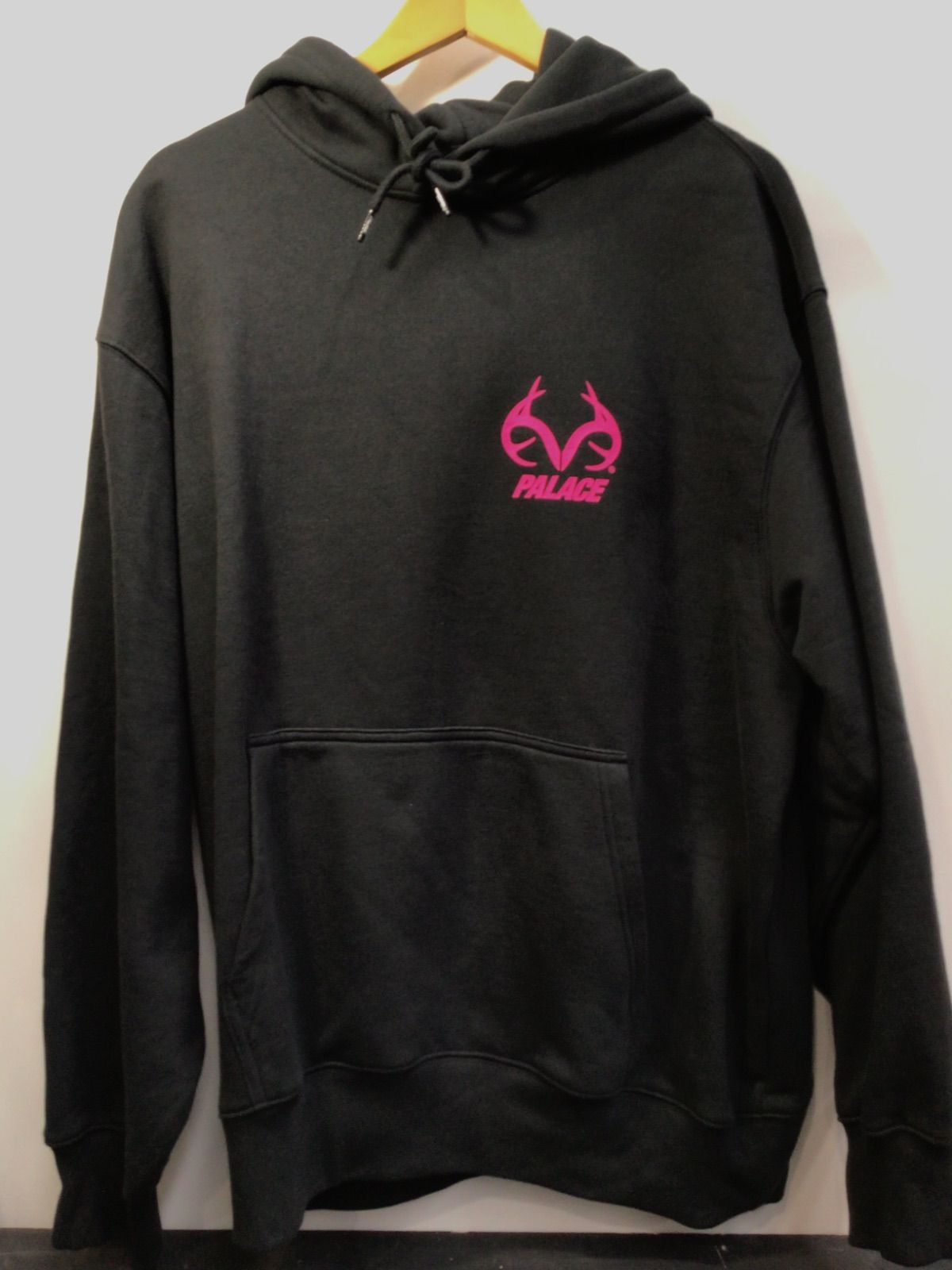 PALACE SKEATE BOARDS 26ss REAL TREE TRI-FERG HOOD - メルカリ