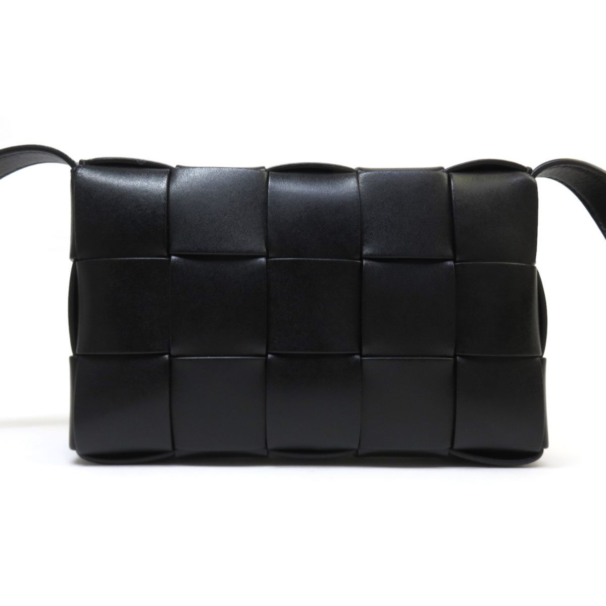 BOTTEGA VENETA ボッテガヴェネタ カセット マキシ イントレチャート