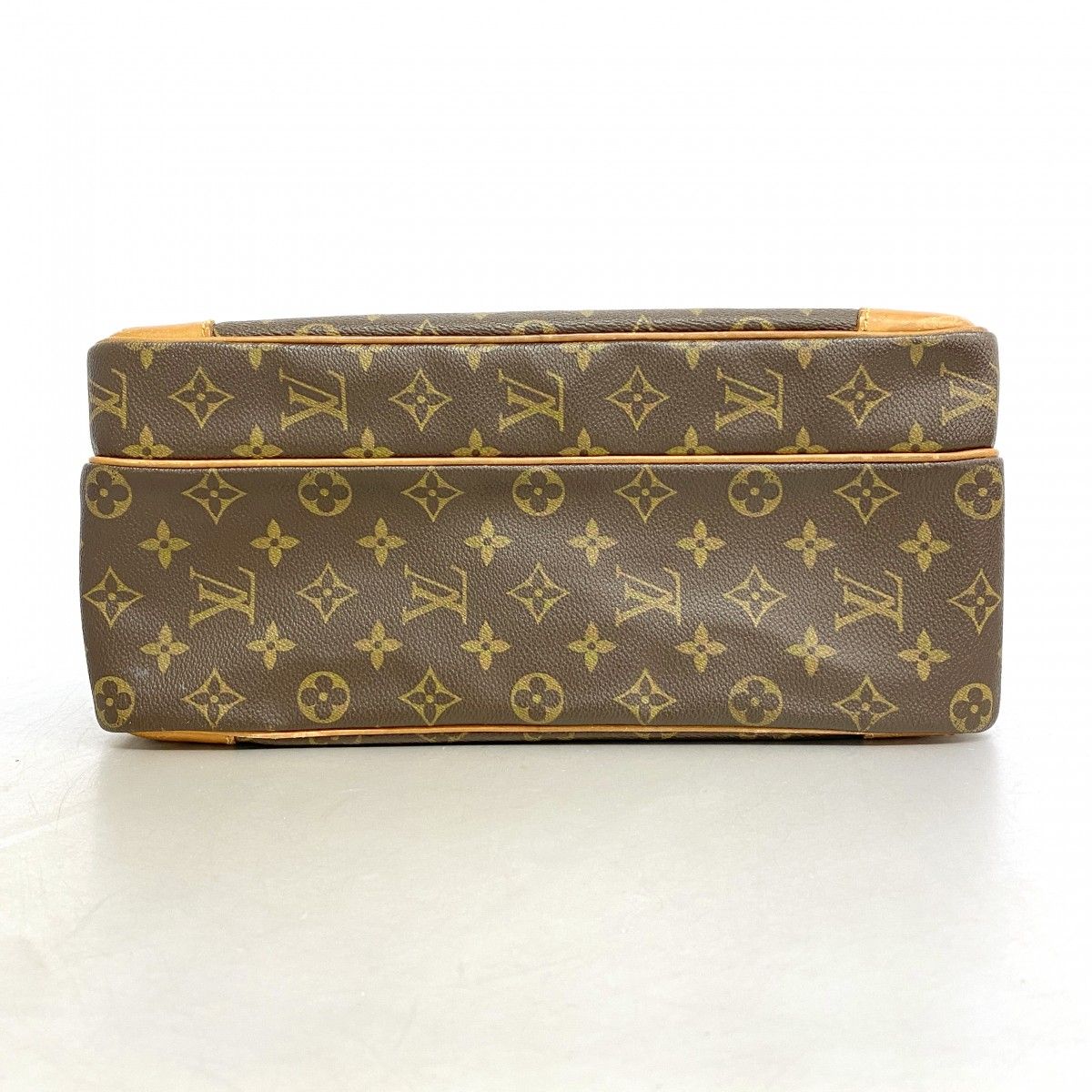 本物 ルイヴィトン ナイルGM M45242 モノグラム フランス製 1989年製 LOUIS VUITTON ショルダーバッグ 札幌市 清田区 平岡 6ed3541】ルイヴィトン ショルダーバッグ モノグラム ナイルGM M45242