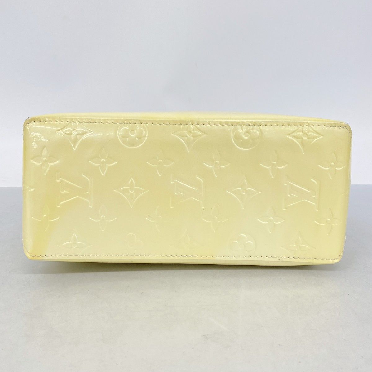LOUIS VUITTON ルイ ヴィトン モノグラムヴェルニ リードPM 