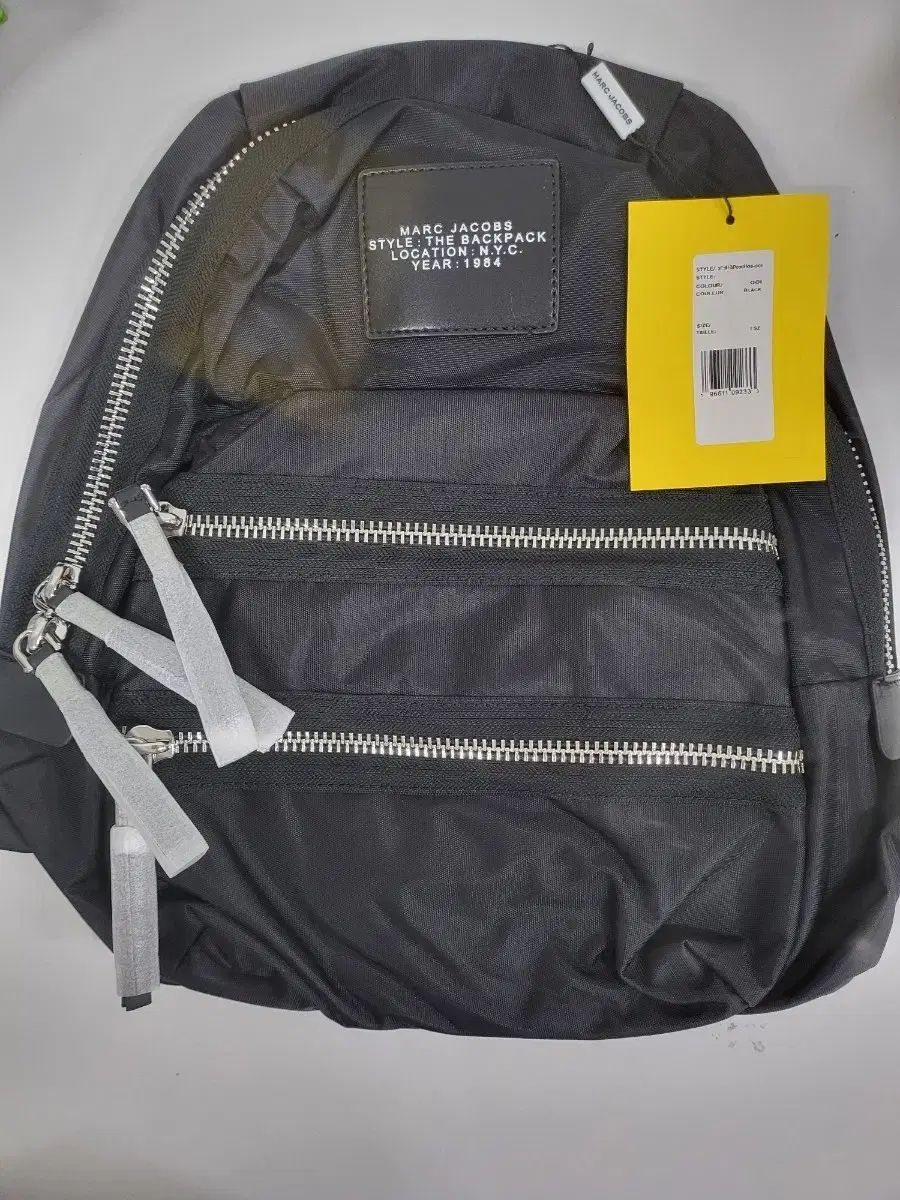 新品) マークジェイコブス ザ バイカー ラージサイズ バックパック