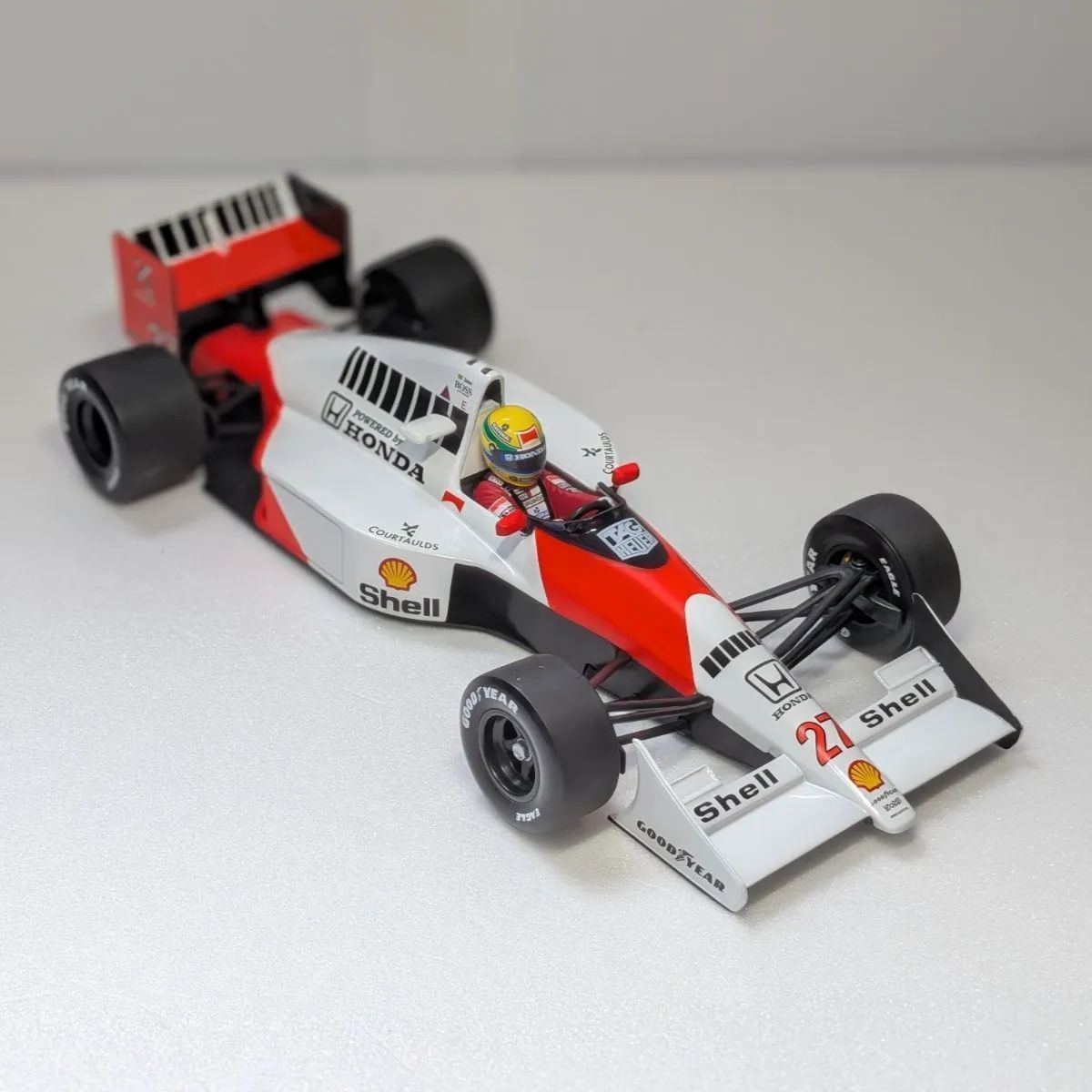 1/18 ミニチャンプス マクラーレン ホンダ MP4/5B アイルトン・セナ