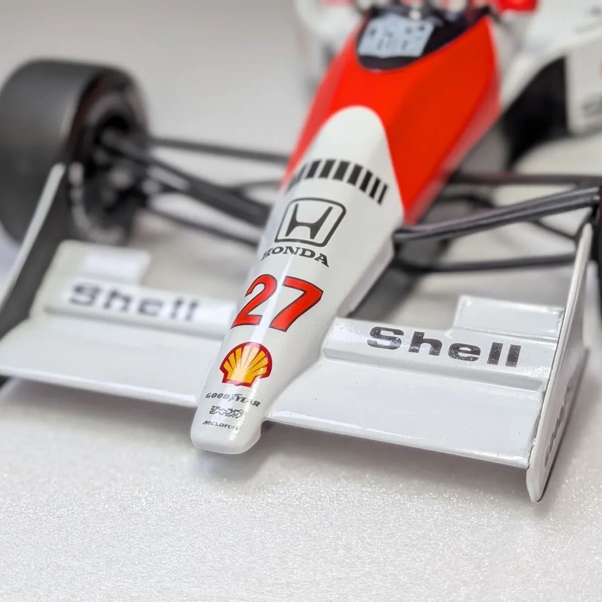1/18 ミニチャンプス マクラーレン ホンダ MP4/5B アイルトン・セナ