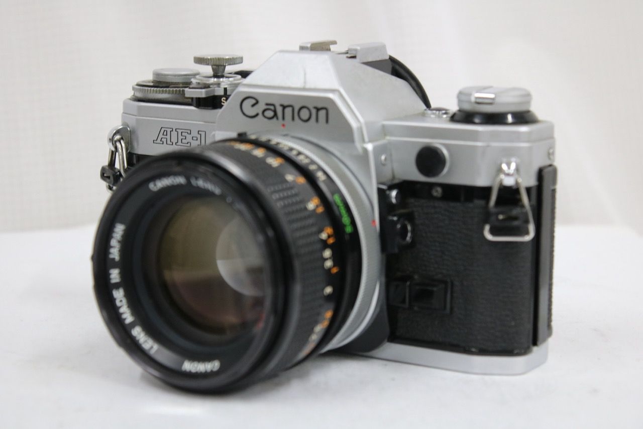 【返品保証】 キャノン Canon AE-1 FD S.S.C 50mm F1.4 ボディレンズセット e13145