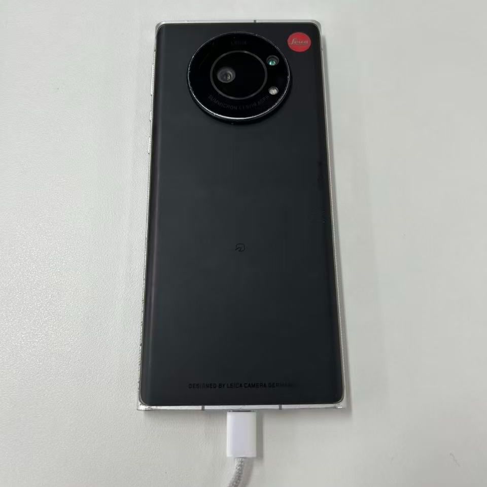 【ジャンク品】Leitz phone 1