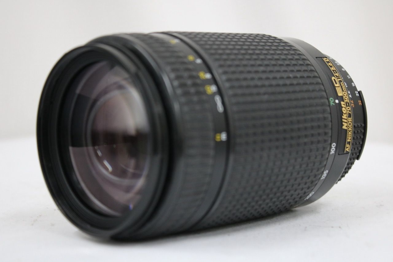 【返品保証】 ニコン Nikon ED AF NIKKOR 70-300mm F4-5.6 D レンズ e13244